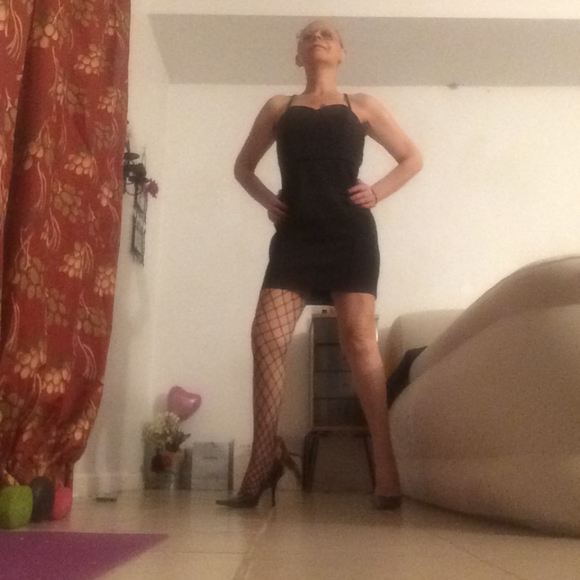 Dress - Picture 2 of 2